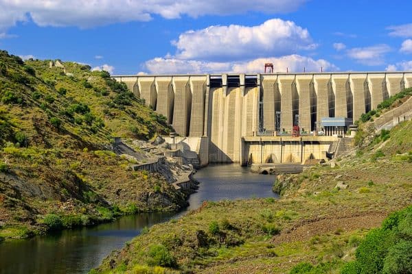 Énergies en clair : Hydroélectricité : Concessions ?