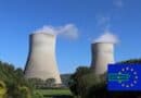 centrale nucléaire et drapeau europeen